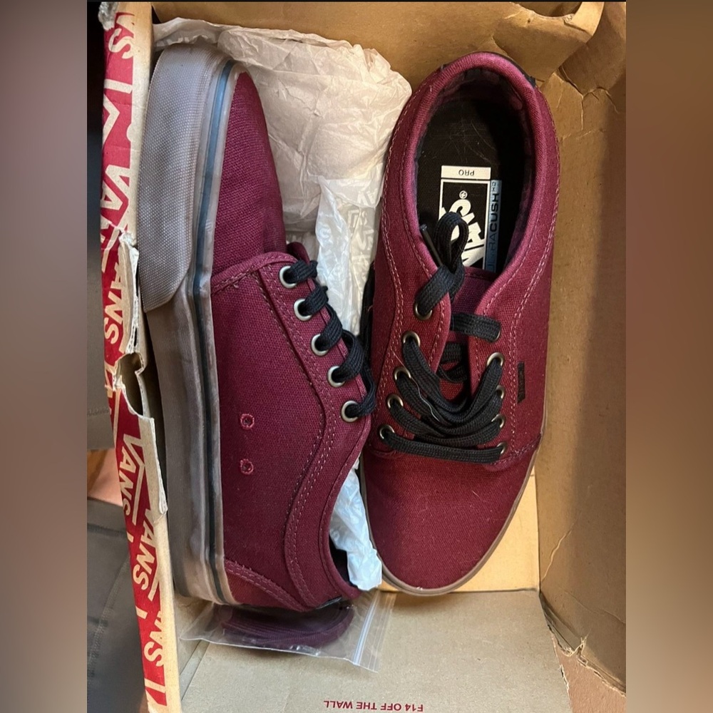 Vans Size 7 Used - Picture 1 of 3
